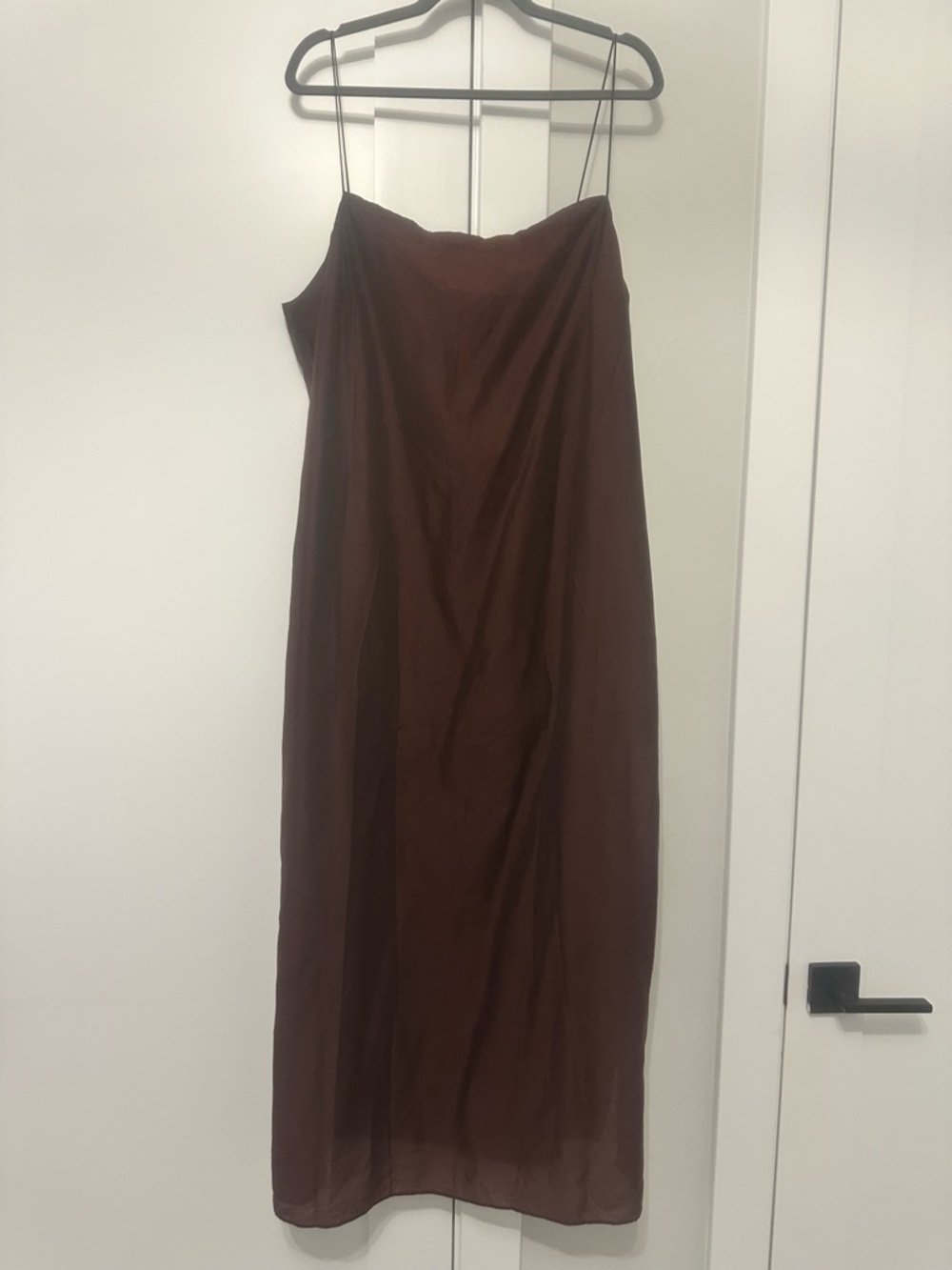 H&M Burgundy Slip Midi Dress XL NWT Strappy Minimalist Satin Look - Picture 2 of 4